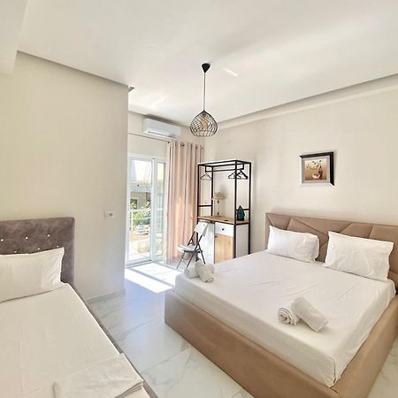 Vila Kleopatra Sarandë Buitenkant foto