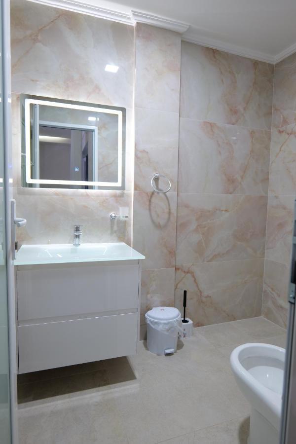 Vila Kleopatra Sarandë Buitenkant foto