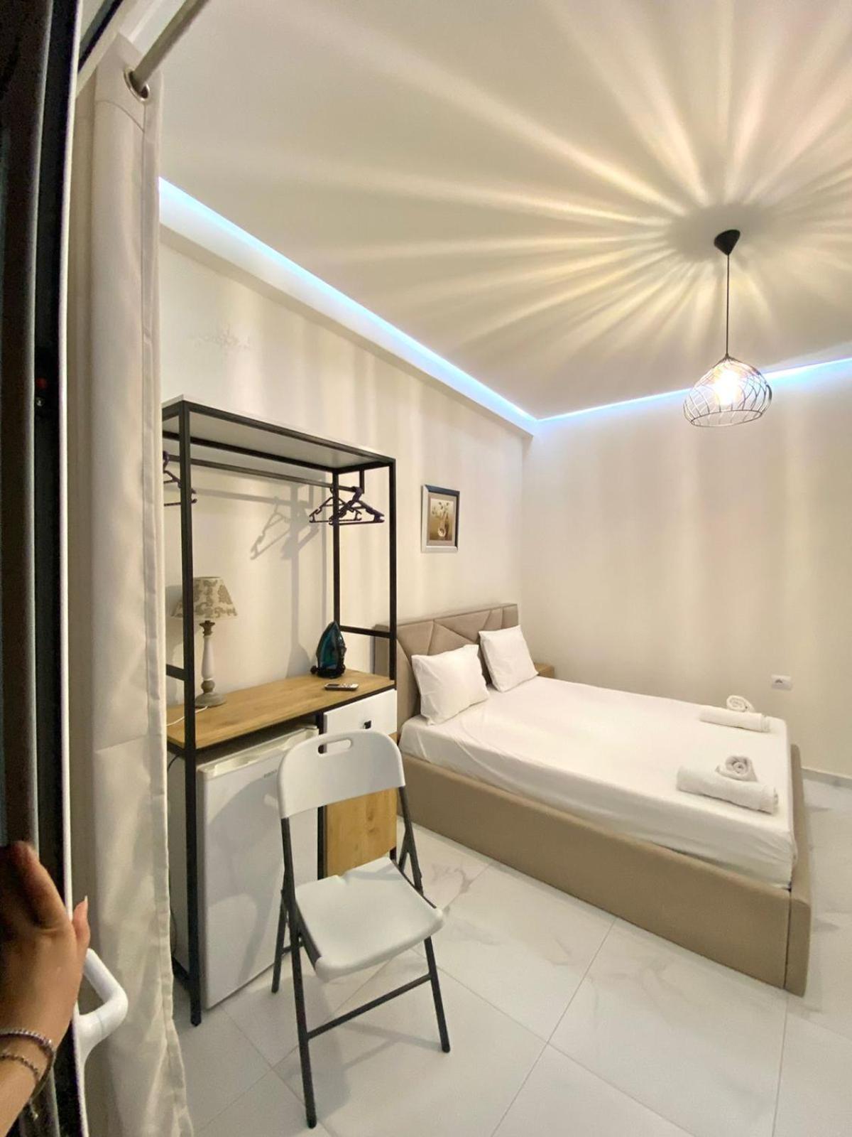 Vila Kleopatra Sarandë Buitenkant foto