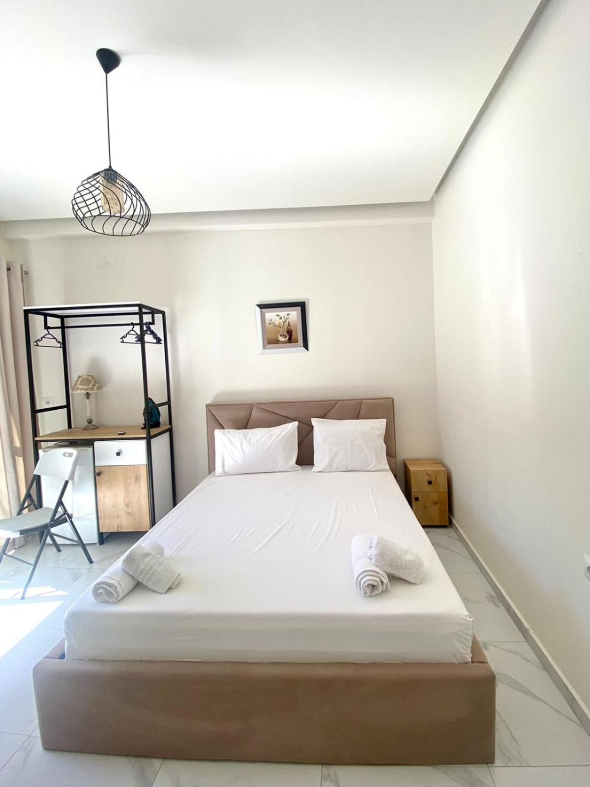 Vila Kleopatra Sarandë Buitenkant foto