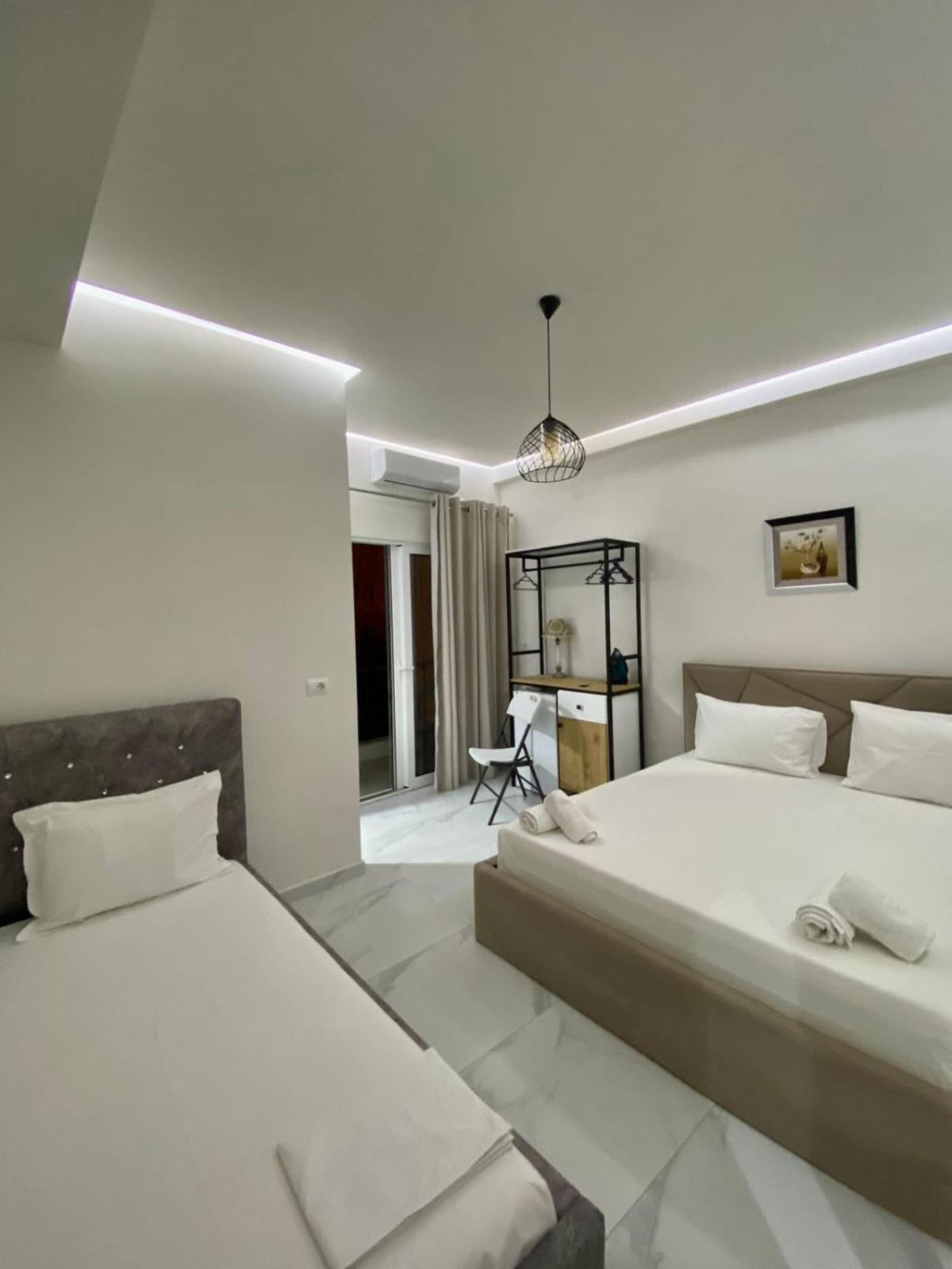 Vila Kleopatra Sarandë Buitenkant foto