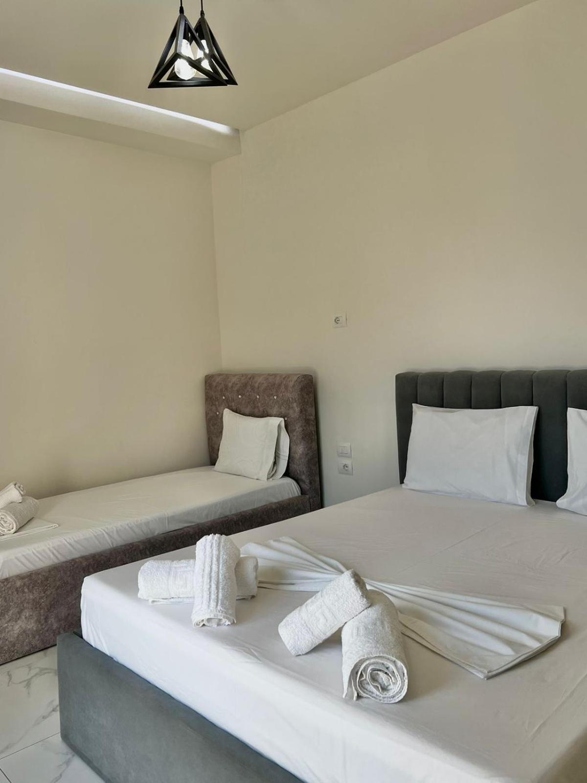 Vila Kleopatra Sarandë Buitenkant foto